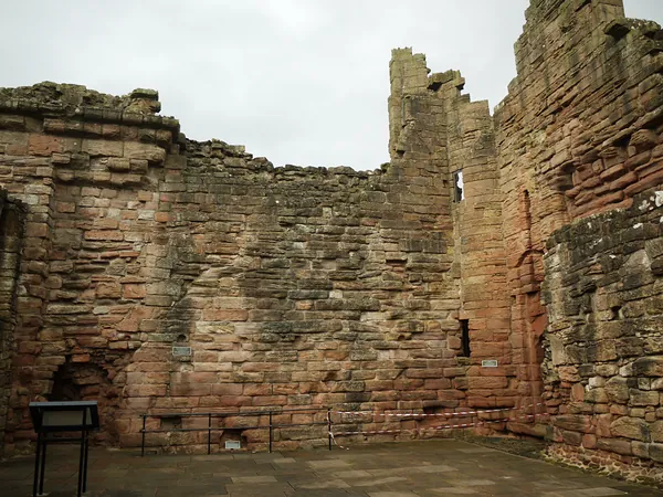 Weathered inner wall and ruined corner at Bothwell Castle